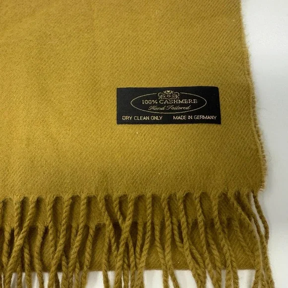 100% Cashmere Scarf Hand Tailored Made in Germany Fringe Brown Tan Camel - Picture 2 of 3